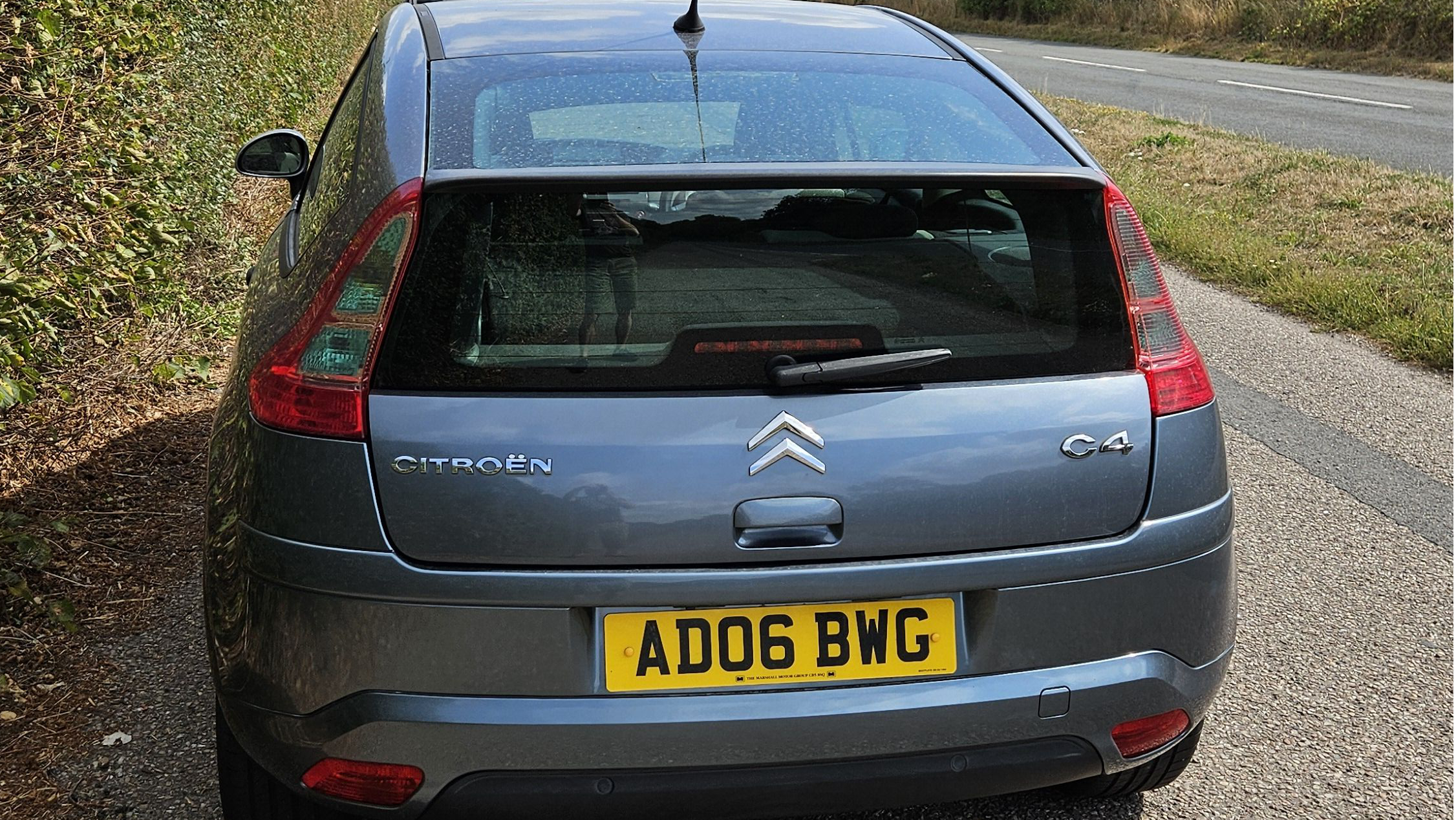 Car Photo 5